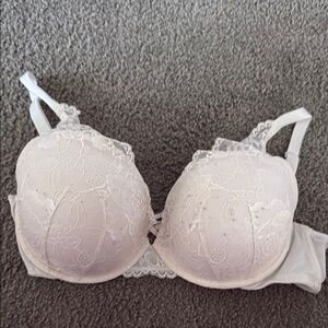 Elegant Lace White Bra